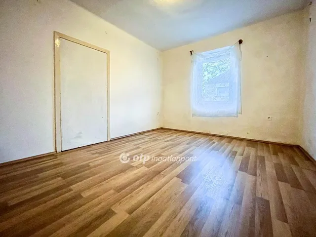 Eladó ház Pápateszér 89 nm