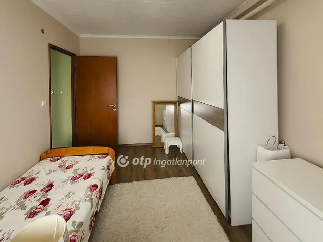 Eladó ház Győrzámoly 176 nm