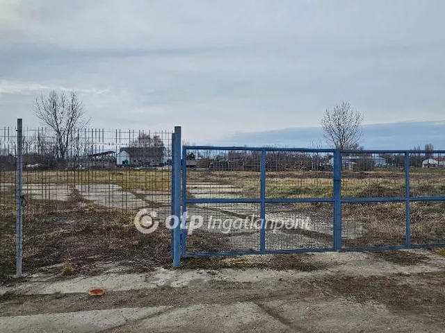 Eladó kereskedelmi és ipari ingatlan Csorna 3021 nm