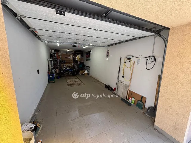 Eladó lakás Győr 139 nm
