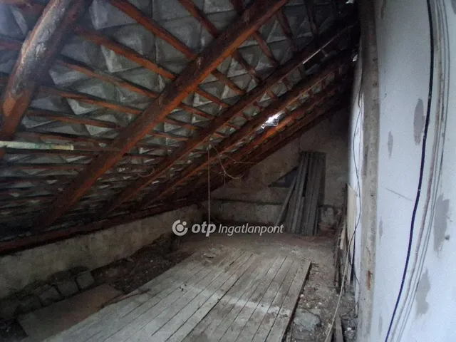 Eladó ház Ács 135 nm