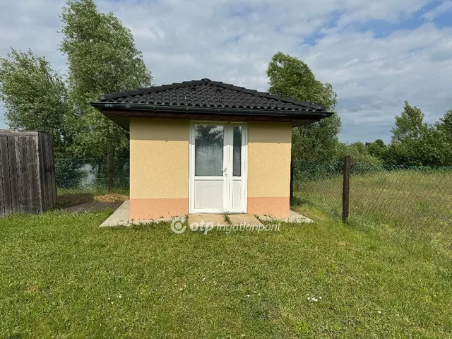 Eladó ház Hövej 62 nm