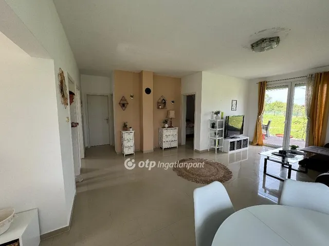 Eladó ház Hövej 62 nm