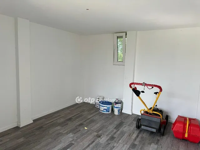 Eladó ház Hövej 62 nm