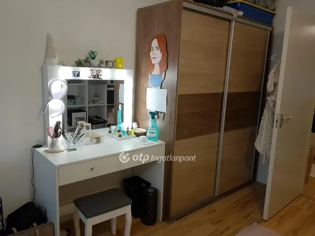 Eladó lakás Győr 68 nm