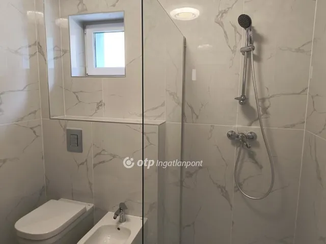Eladó lakás Győr, Szabadhegy 80 nm
