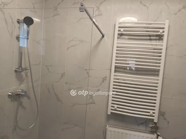 Eladó lakás Győr, Szabadhegy 80 nm