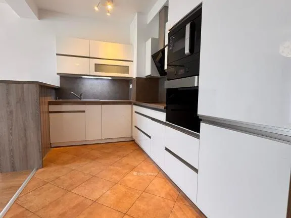 Eladó lakás Győr 64 nm