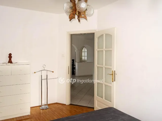 Eladó lakás Győr 77 nm