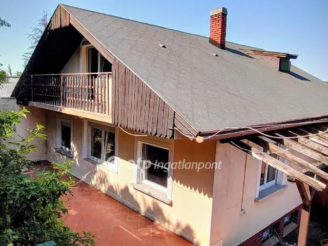 Eladó ház Győrújbarát 91 nm