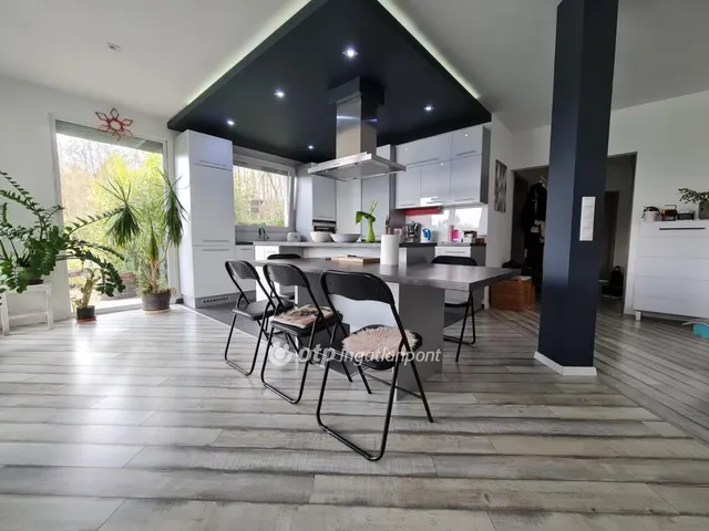 Eladó üdülő és hétvégi ház Szerecseny 151 nm