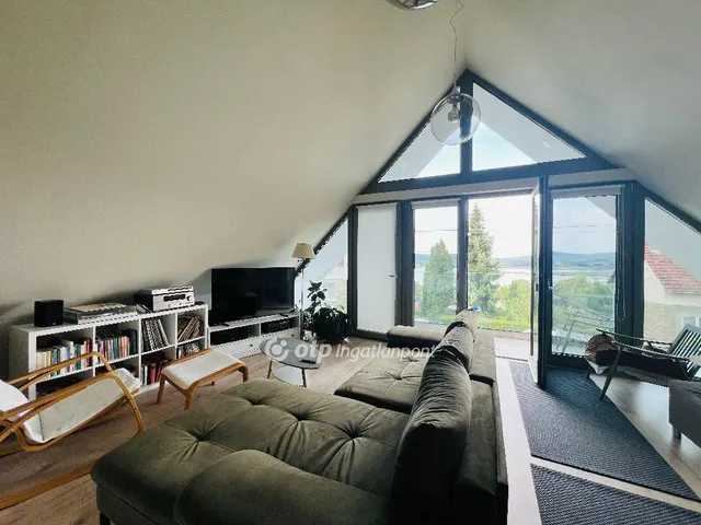 Eladó ház Tihany 340 nm