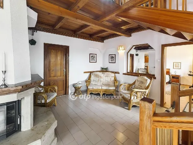 Eladó ház Tatabánya 280 nm