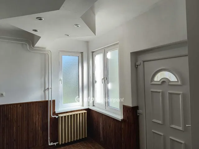 Eladó ház Győrladamér 90 nm