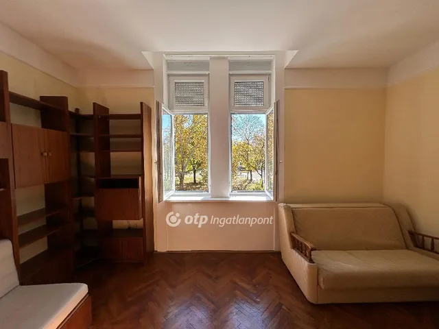 Eladó lakás Győr 69 nm