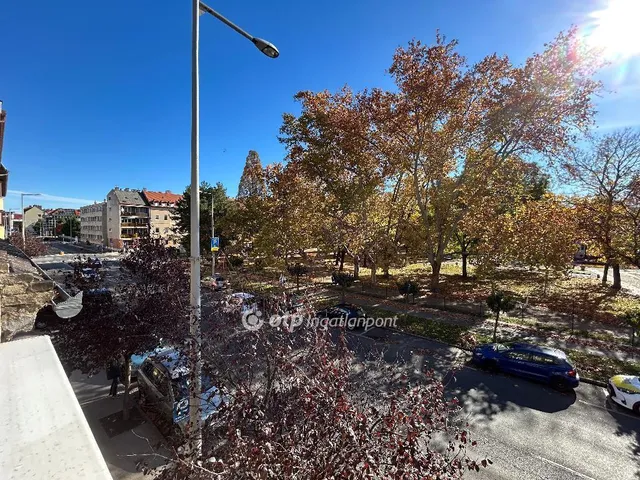 Eladó lakás Győr 69 nm