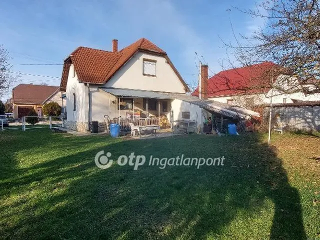 Eladó ház Pannonhalma 111 nm