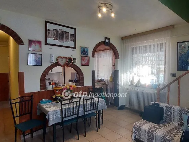 Eladó ház Pannonhalma 111 nm