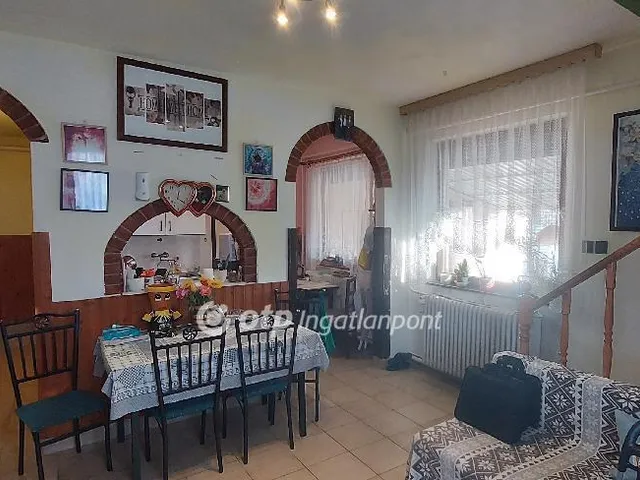 Eladó ház Pannonhalma 111 nm