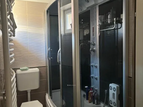 Eladó ház Mosonmagyaróvár, Ipartelep 93 nm