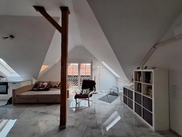 Eladó ház Mosonmagyaróvár 246 nm