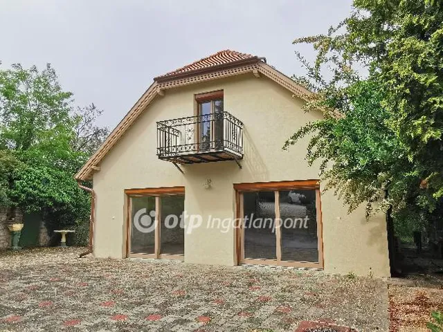 Eladó ház Pannonhalma 176 nm