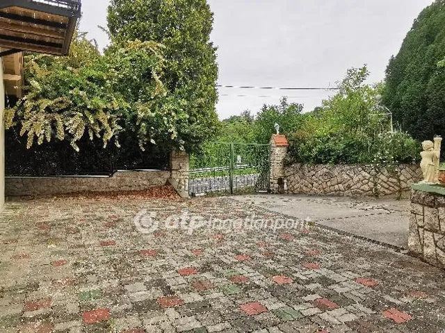 Eladó ház Pannonhalma 176 nm