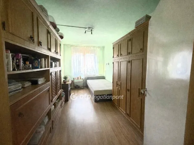 Eladó lakás Győr 68 nm