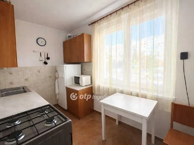 Eladó lakás Győr 68 nm
