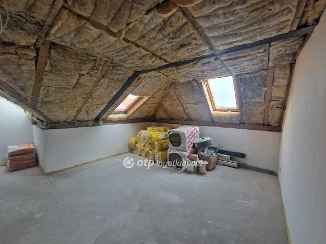 Eladó lakás Győr 74 nm