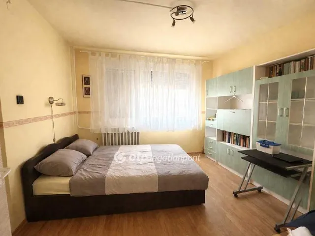 Eladó lakás Győr 68 nm