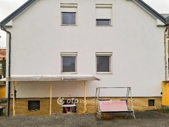 Eladó ház Győr 360 nm