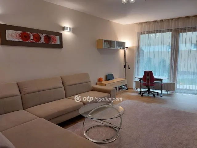 Eladó lakás Győr 103 nm