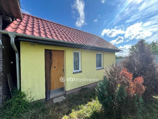 Eladó üdülő és hétvégi ház Győr 30 nm