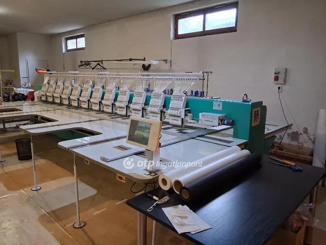 Eladó kereskedelmi és ipari ingatlan Győrasszonyfa 1378 nm