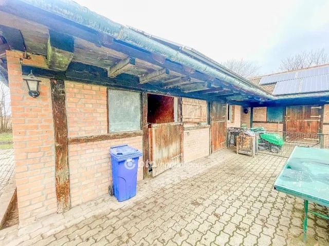 Eladó ház Fehértó 127 nm