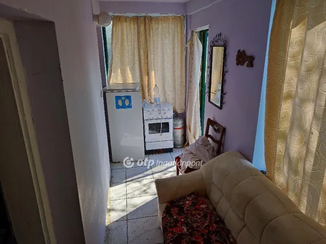 Eladó üdülő és hétvégi ház Győr 34 nm