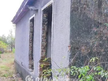 Eladó telek Győr 1662 nm