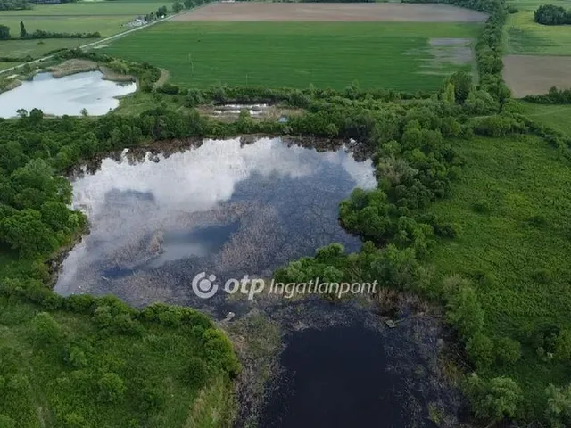 Eladó telek Iván 7513 nm