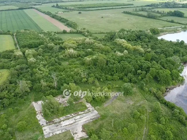 Eladó telek Iván 7513 nm