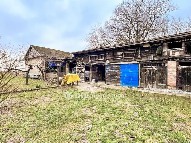 Eladó ház Bakonypéterd 92 nm