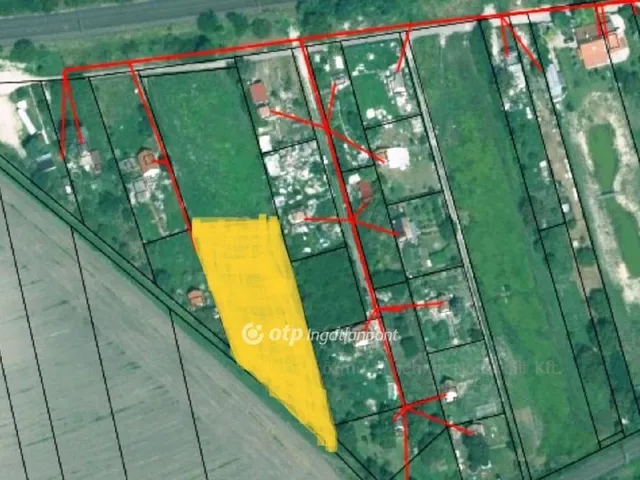 Eladó telek Győr 2423 nm