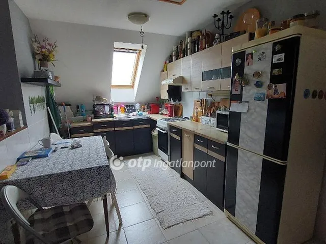 Eladó ház Hédervár 205 nm