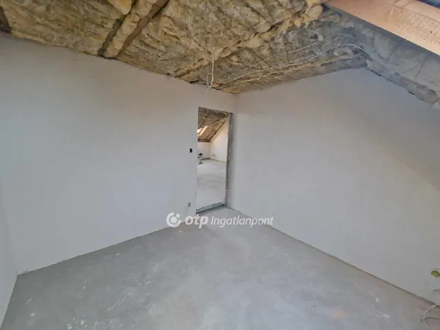 Eladó lakás Győr, Szabadhegy 74 nm