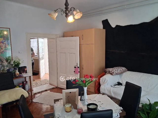 Eladó ház Tényő 85 nm