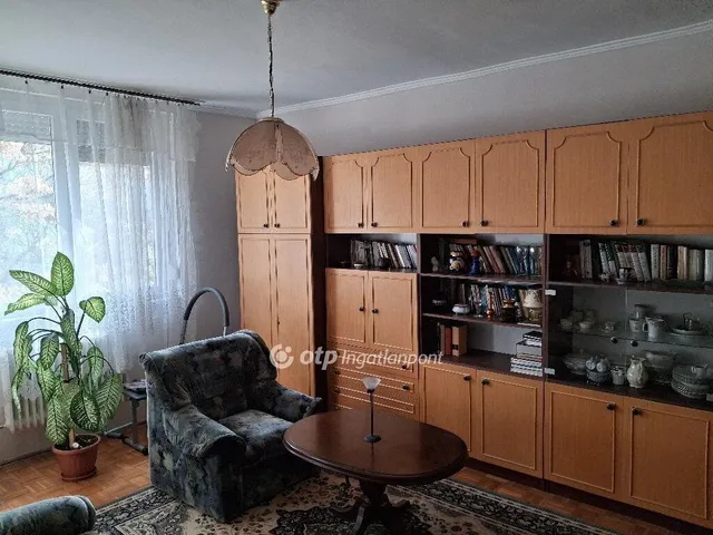 Eladó lakás Győr 56 nm