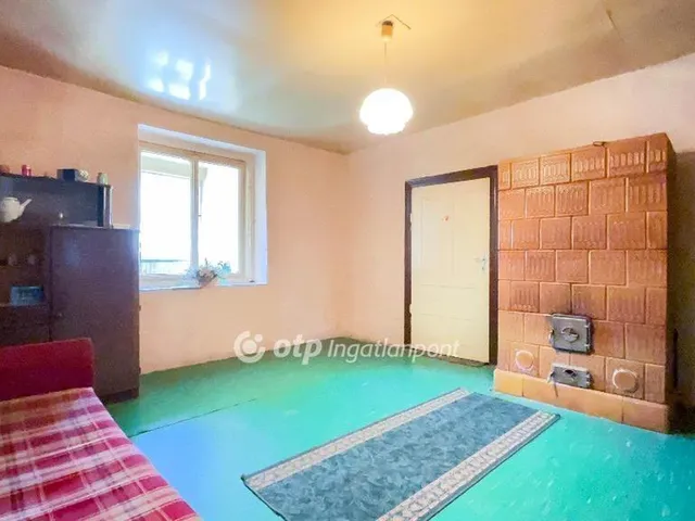 Eladó ház Bőny 80 nm