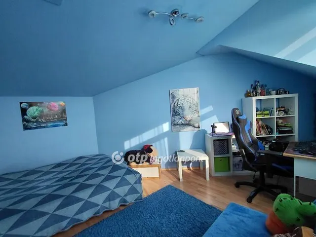 Eladó lakás Győr, Révfalu 82 nm