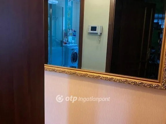Eladó ház Győr, Nádorváros 385 nm