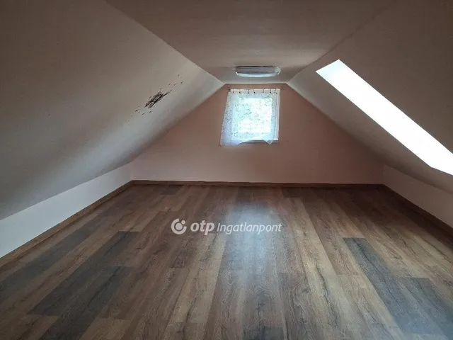 Eladó mezőgazdasági ingatlan Bőny 47 nm